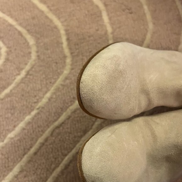 Vince Suede Chelsea Boots Size 10 - Picture 5 of 9